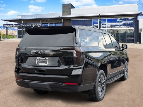Used 2025 GMC Yukon XL Elevation AWD/4WD image 5