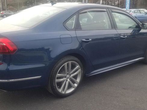 Used 2018 Volkswagen Passat 2.0T S image 6