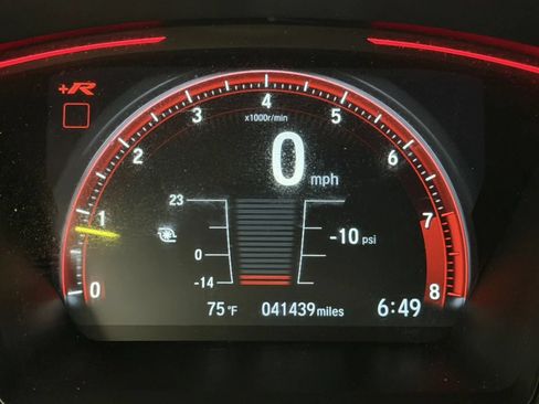 Used 2018 Honda Civic Type R image 12