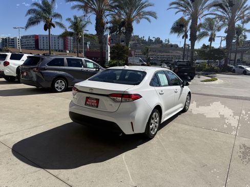 Certified 2026 Toyota Corolla LE image 27