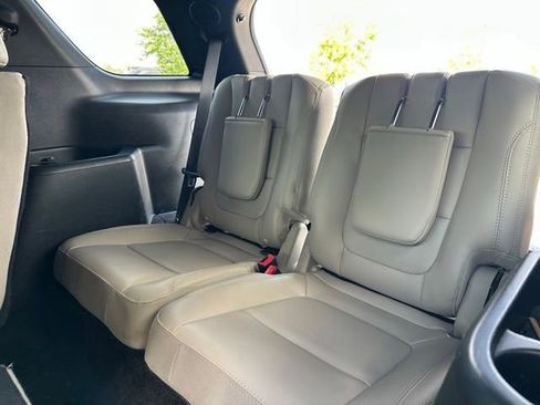 Used 2018 Ford Explorer Limited w/ Equipment Group 301A image 12