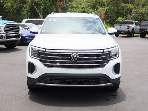 Used 2024 Volkswagen Atlas SE FWD image 4