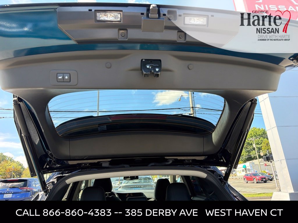 Certified 2025 Nissan Murano SL w/ Cargo Package AWD/4WD image 28