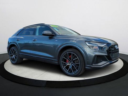 Used 2019 Audi Q8 Premium Plus w/ Premium Plus image 2