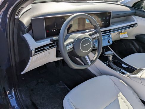 New 2026 Hyundai Tucson SEL image 8