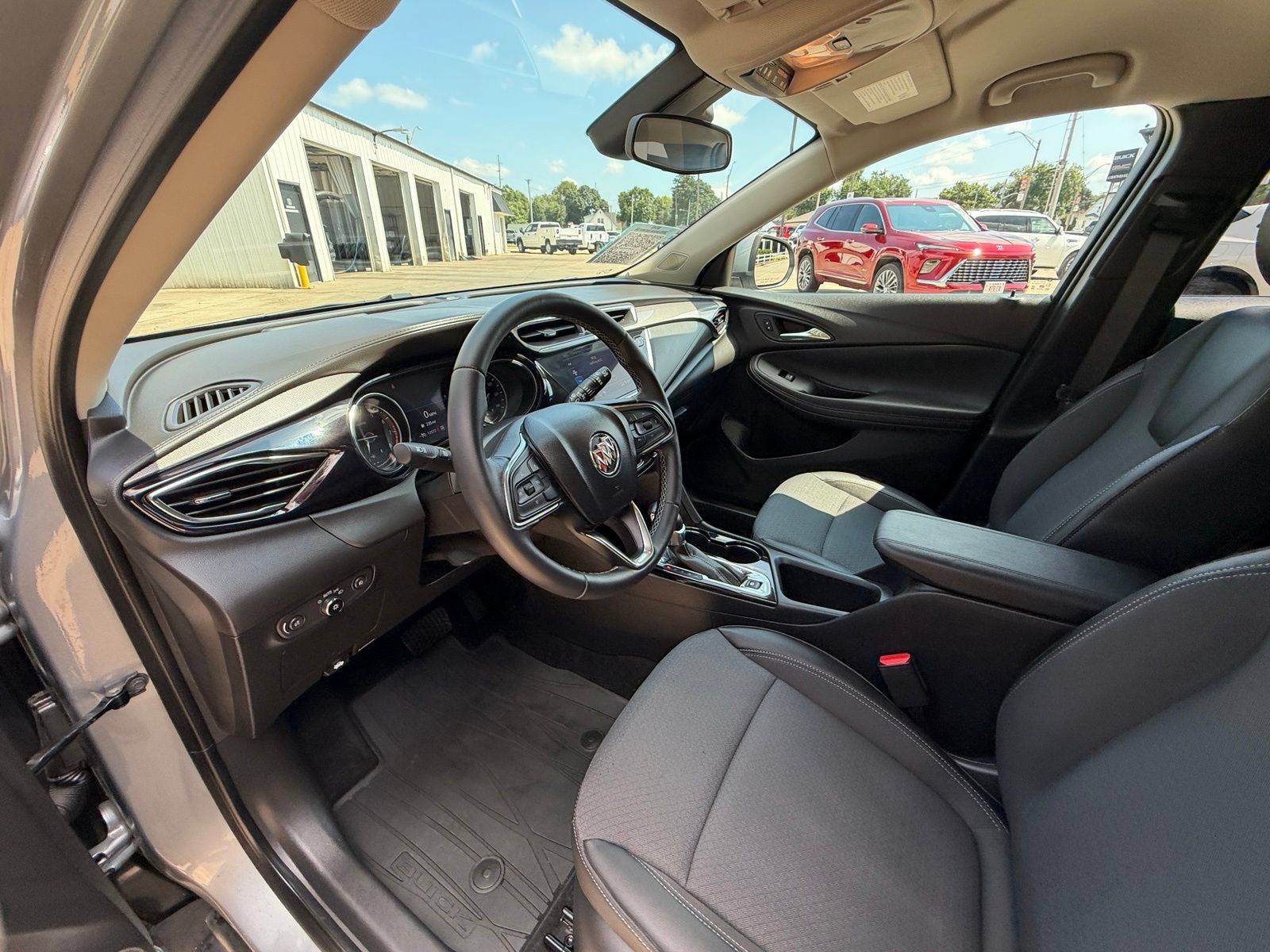 Used 2023 Buick Encore GX Preferred w/ Cold Weather Comfort Package AWD/4WD image 10