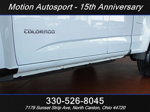 Used 2015 Chevrolet Colorado W/T RWD image 42