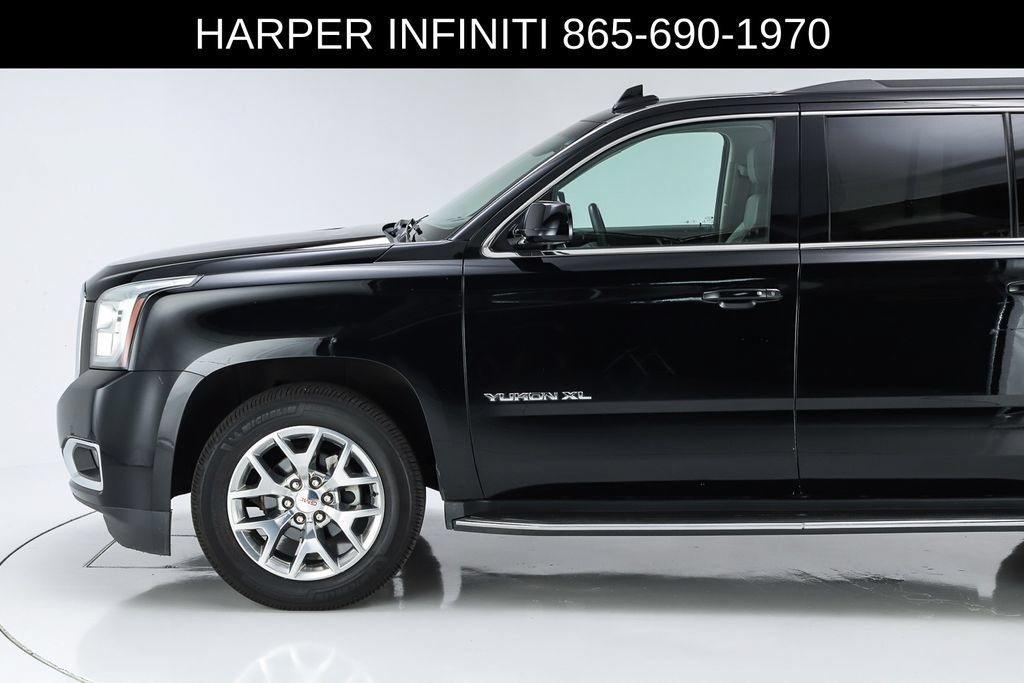 Used 2016 GMC Yukon XL SLT w/ Open Road Package RWD image 3