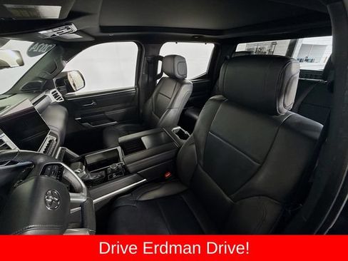 Used 2025 Toyota Tundra Platinum AWD/4WD image 5