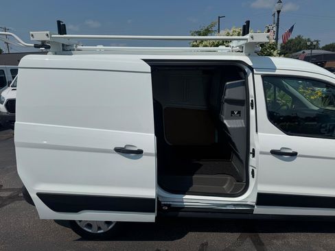 Used 2022 Ford Transit Connect XL FWD image 6