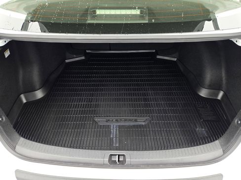 Used 2022 Toyota Corolla LE image 27