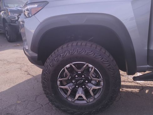 New 2026 Chevrolet Colorado ZR2 w/ Technology Package image 34