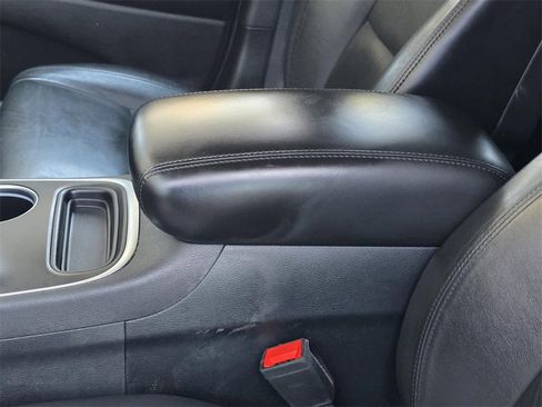 Used 2020 Dodge Durango SXT image 7