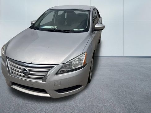 Used 2013 Nissan Sentra SV FWD image 3
