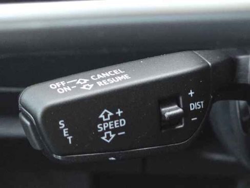 New 2025 Audi Q5 Premium image 16