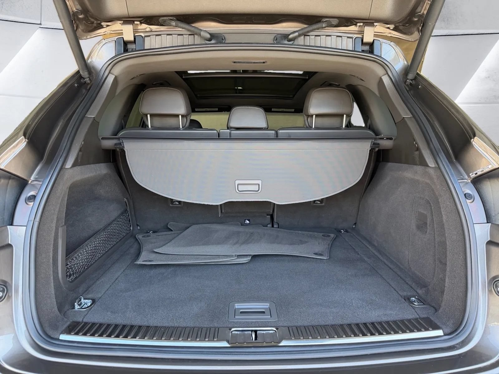Used 2016 Porsche Cayenne AWD/4WD image 20