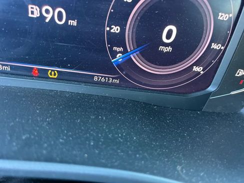 Used 2020 Volkswagen Atlas Cross Sport SEL image 19