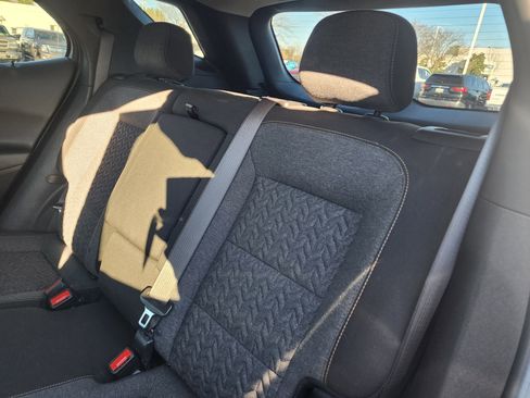 Used 2024 Chevrolet Equinox LT image 14