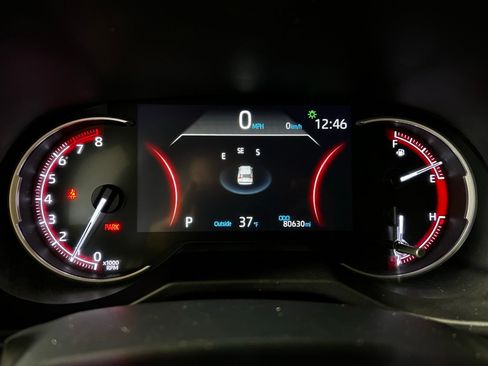 Used 2023 Toyota RAV4 LE image 15