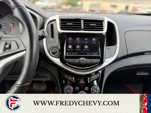 Used 2020 Chevrolet Sonic LT w/ Convenience Package FWD image 17