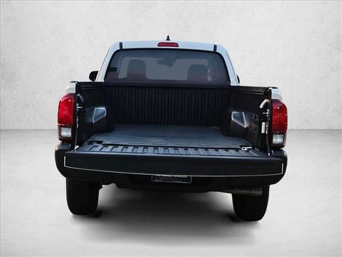 Used 2021 Toyota Tacoma SR image 7
