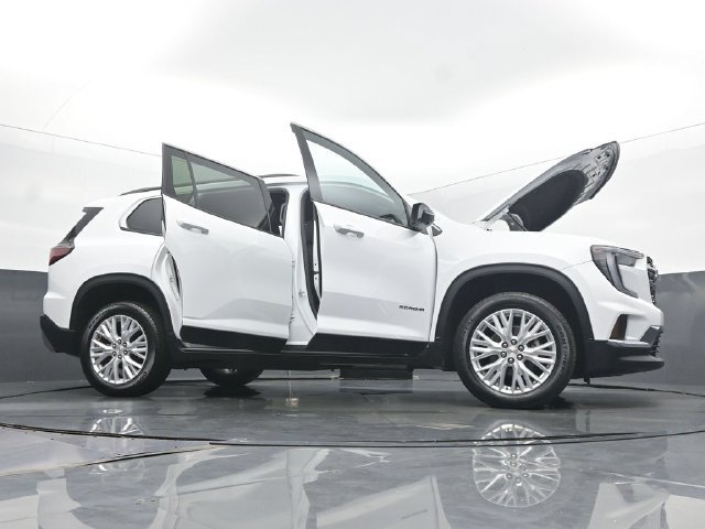 Used 2026 GMC Acadia Elevation w/ Elevation Premium Package FWD image 60