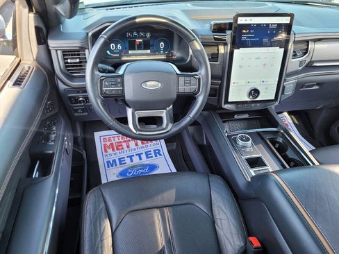 Used 2023 Ford Expedition Max Platinum image 7