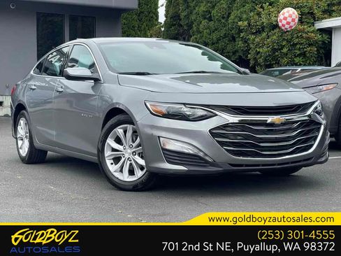 Used 2025 Chevrolet Malibu LT FWD image 1