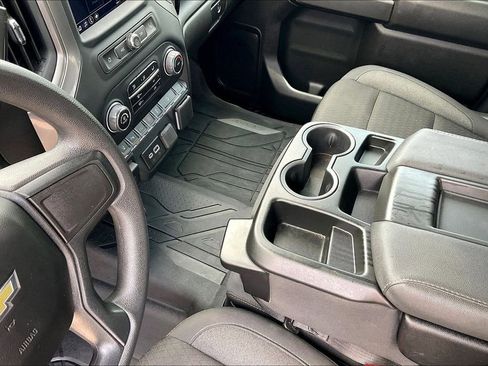 Used 2024 Chevrolet Silverado 2500 Custom w/ Custom Value Package AWD/4WD image 15