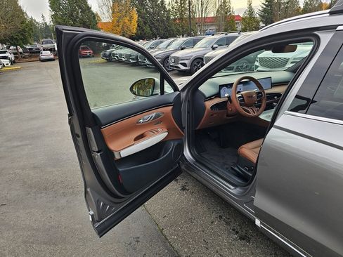 New 2026 Genesis GV70 2.5T Advanced image 20
