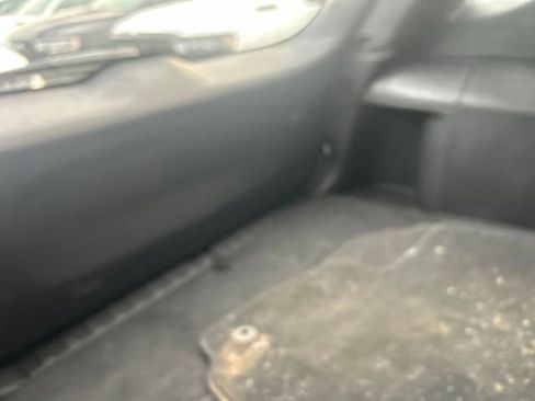 Used 2022 Chevrolet Equinox LT FWD image 9