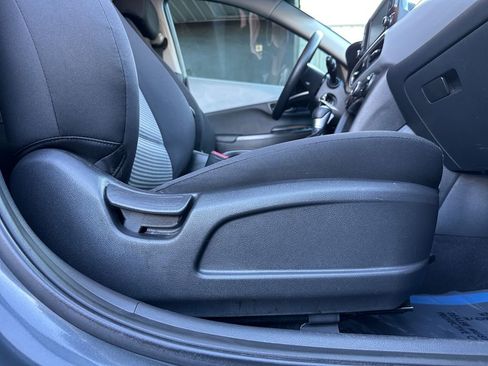 Used 2019 Hyundai Kona SE image 40