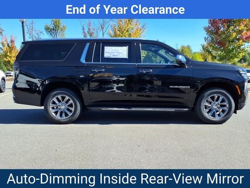 New 2025 Chevrolet Suburban Premier image 31