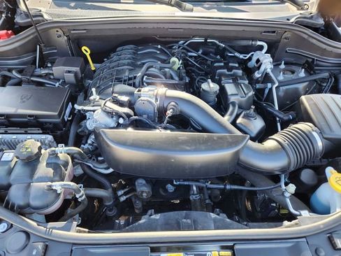 Used 2024 Dodge Durango GT image 24