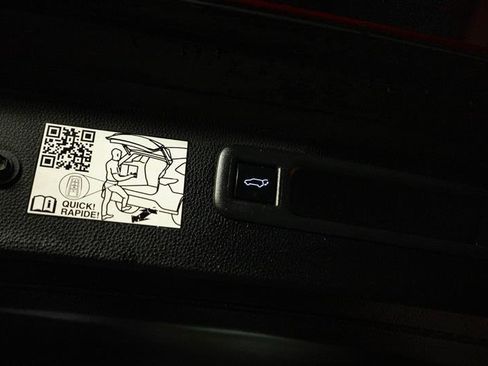 Used 2022 Toyota Highlander Platinum FWD image 8