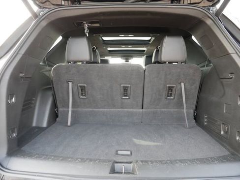 Used 2022 Chevrolet Traverse Premier w/ Redline Edition image 19