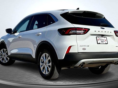 Used 2023 Ford Escape Active image 13