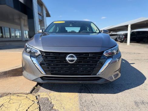 Used 2024 Nissan Sentra SV w/ All-Weather Package FWD image 2