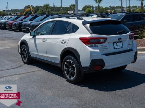 Certified 2022 Subaru Crosstrek 2.0i Premium w/ Popular Package #4A AWD/4WD image 5