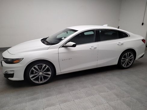 Used 2023 Chevrolet Malibu LT FWD image 2