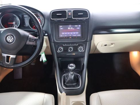 Used 2010 Volkswagen Jetta TDI FWD image 27
