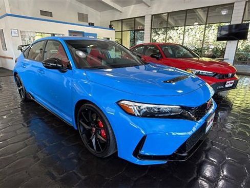 New 2025 Honda Civic Type R image 2