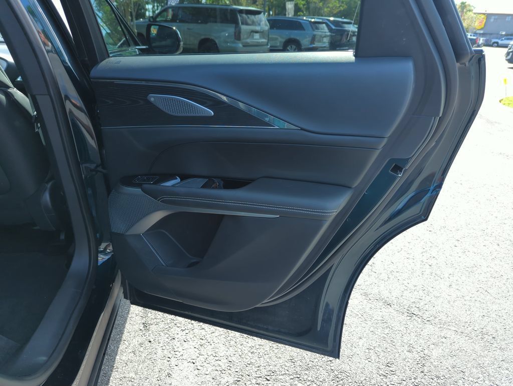 Used 2024 Cadillac Lyriq Sport RWD image 32