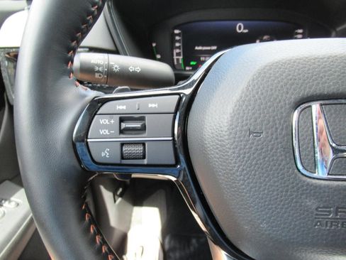 Used 2026 Honda CR-V Sport Touring image 25