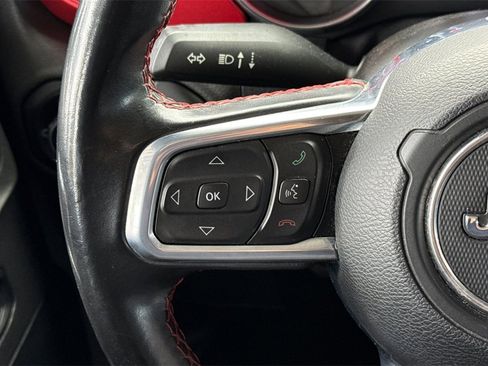 Used 2021 Jeep Wrangler Unlimited Rubicon image 33