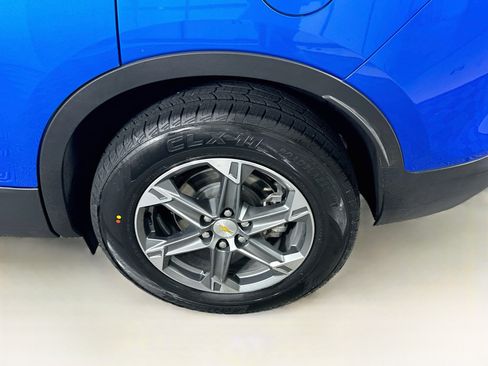 Used 2026 Chevrolet Blazer LT FWD image 11