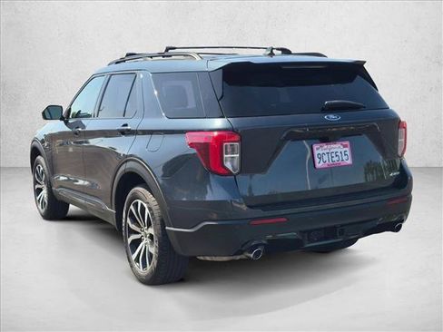 Used 2022 Ford Explorer ST-Line w/ Class IV Trailer Tow Package AWD/4WD image 8