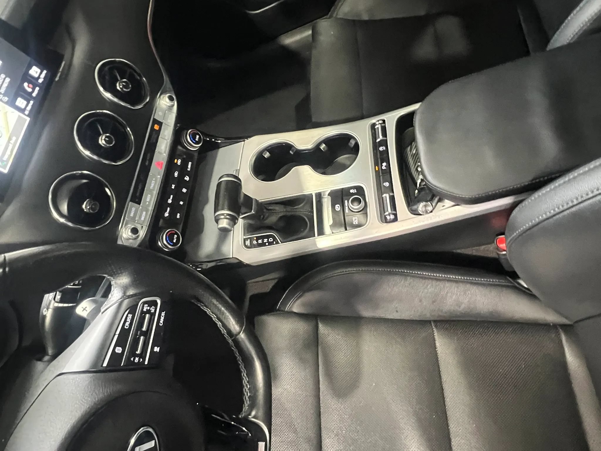 Used 2020 Kia Stinger GT1 AWD/4WD image 15