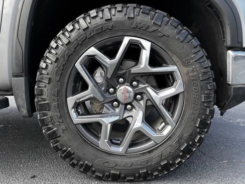 Used 2025 GMC Sierra 1500 SLT w/ SLT Premium Plus Package AWD/4WD image 45