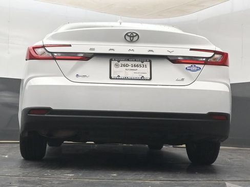 Used 2025 Toyota Camry LE FWD image 15